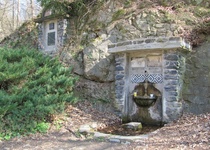 Studánka Pod Novým hradem, U Huberta, U Kukačky