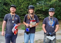 Sklaďák Cross Bike - fotogalerie