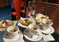 Sváteční návštěva MDB - Čarodějky z Eastwicku