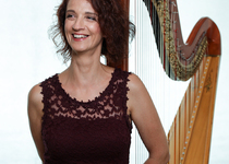 KONCERT: ODSTÍNY HARFY / ANTÓNIA PETRÁKOVÁ