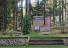 Vycházka Hluboké Dvory – přes Černohorské zmoly do Drásova