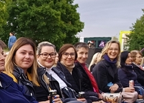 "Tři grácie z umakartu" na letní scéně Divadla Bolka Polívky