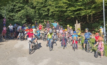 Sklaďák Cross Bike 2025