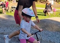 Sklaďák Cross Bike 2025