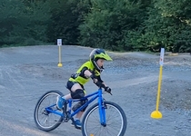 Sklaďák Cross Bike 2025