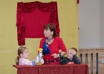 Pohádkové Loutkohraní s herečkami Kateřinou a Marcelou