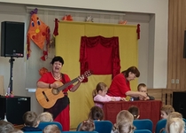 Pohádkové Loutkohraní s herečkami Kateřinou a Marcelou