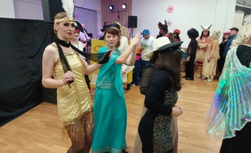 Z maškarního plesu