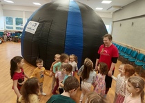Mobilní planetárium pro děti