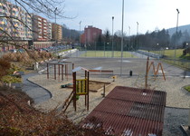 Uzavření hřiště s umělým povrchem na ulici Petra Jilemnického
