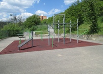 Workoutová sestava Ptačina