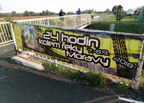 24 hodin kolem řeky Moravy
