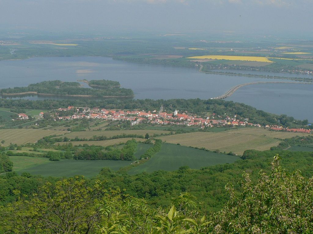 Vych zka Vodn N dr Nov Ml ny M sto Adamov vych-zka-vodn-n-dr-nov-ml-ny-m-sto-adamov