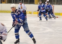 HC Veverská Bítýška - Spartak Adamov 7:1 (0:0, 3:0, 4:1)