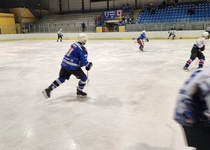 HC Veverská Bítýška - Spartak Adamov 7:1 (0:0, 3:0, 4:1)