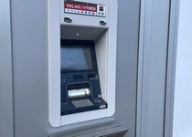 Nový vkladový i výběrový bankomat Komerční banky v Adamově