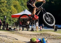 Sklaďák Cross Bike 2023